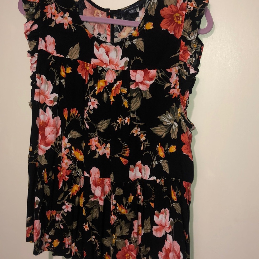 American Eagle top